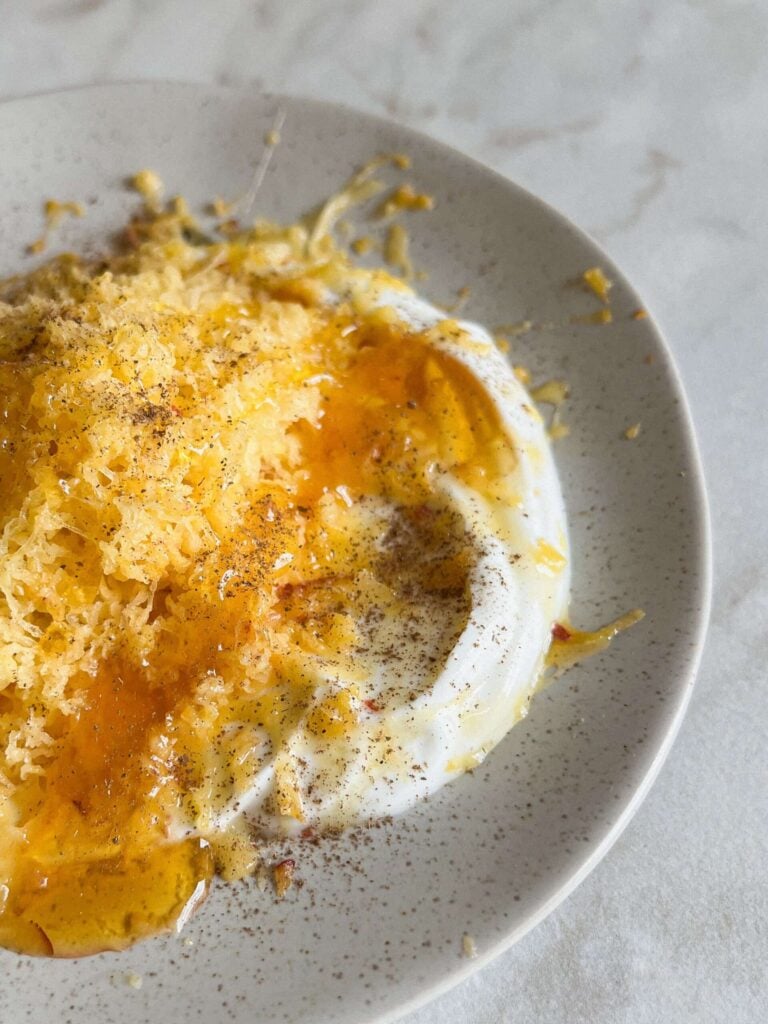 Grated fruit ice cream