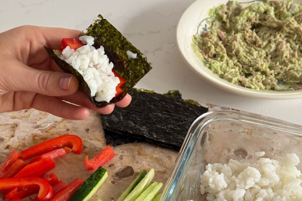 Girl lunch/dinner per 10 min