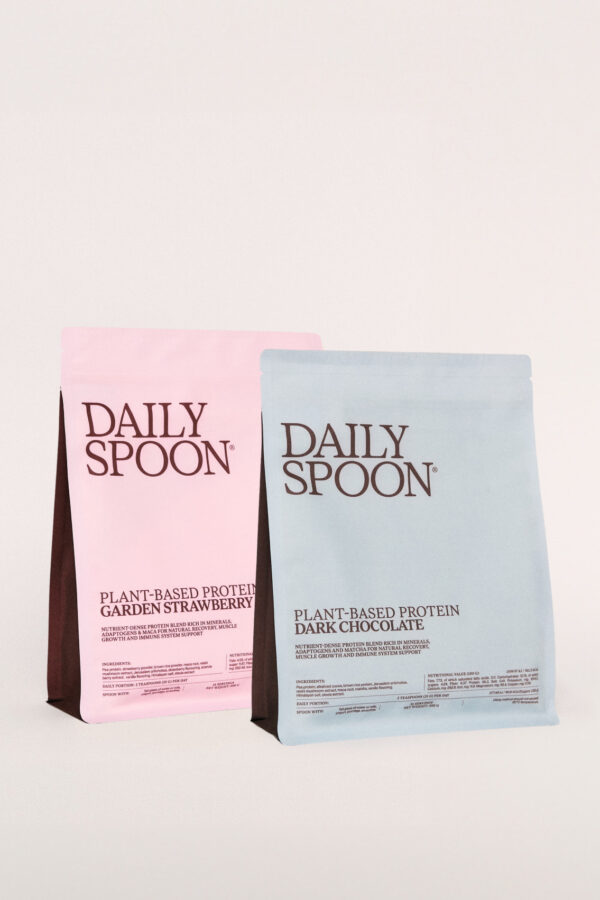 Šokolado ir braškių baltymų rinkinys