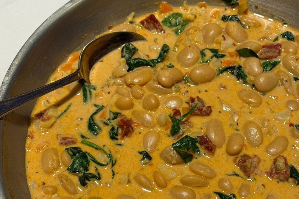 Sviestinės pupelės Toskanos padaže