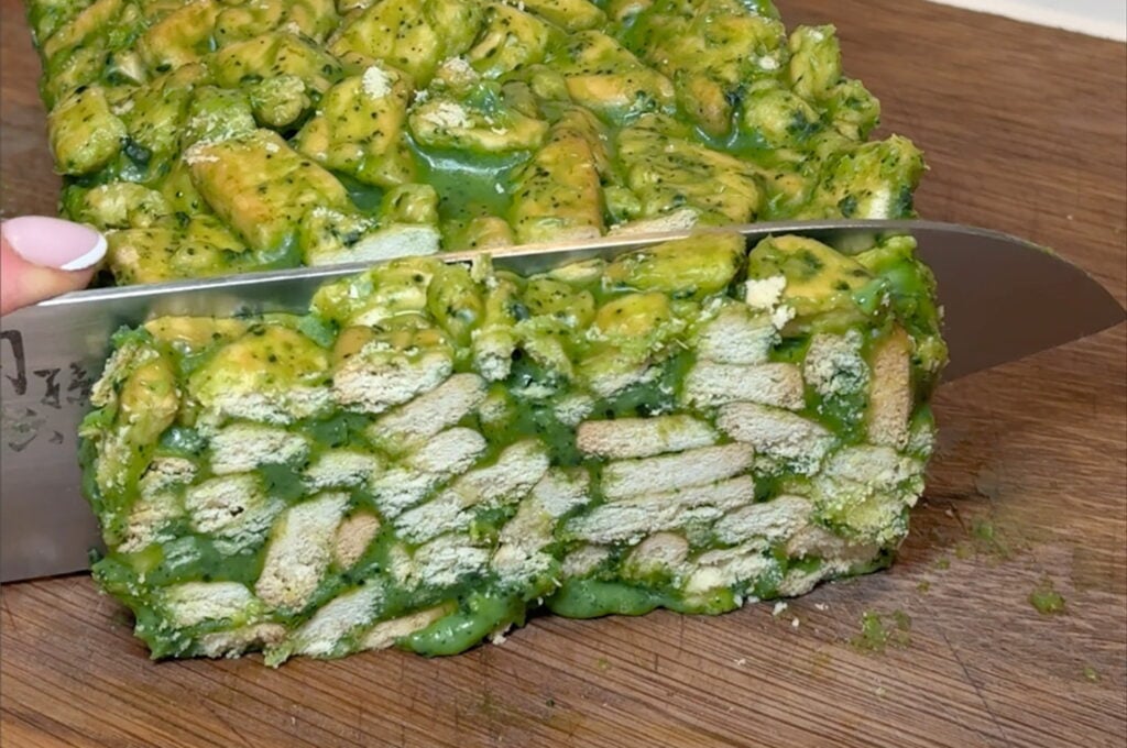 Matcha tinginys – desertas, kurį norėsi gaminti vėl ir vėl